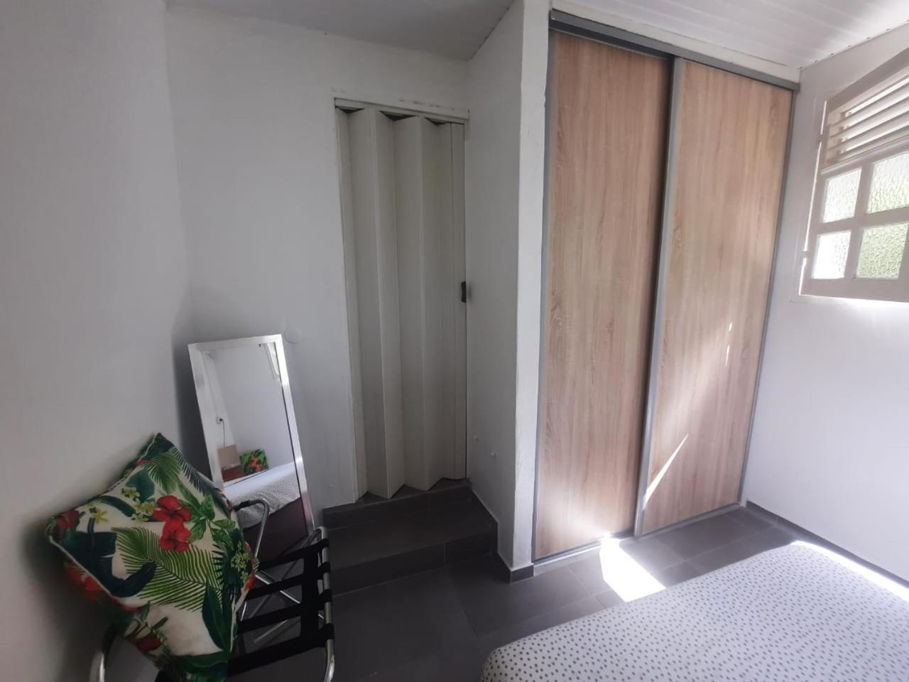 5 Min Plage T2 Ideal Pour Retraites/Jeune Couple Apartment แซ็งต์-ลูซ ภายนอก รูปภาพ